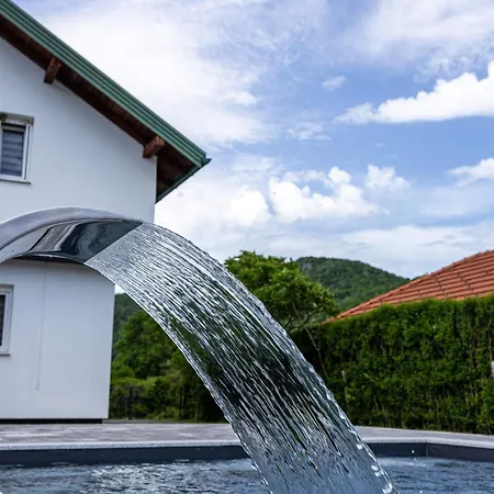 Villa Asja