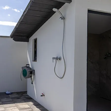 Asja Villa *